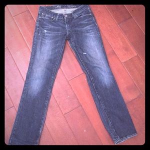 Levi’s Size 27 Demi Curve Straight Leg